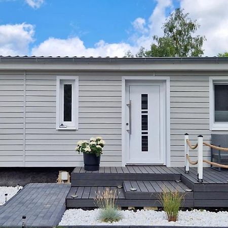 Ferienhaus Seeoase - 70Qm - Kamin -Terrassen - Parkplatz - Badestelle Fusslaeufig Joachimsthal Exteriör bild