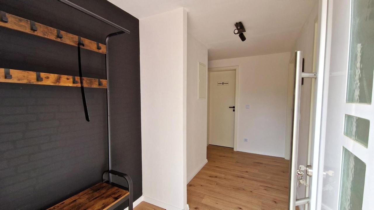 Ferienhaus Seeoase - 70Qm - Kamin -Terrassen - Parkplatz - Badestelle Fusslaeufig Joachimsthal Exteriör bild
